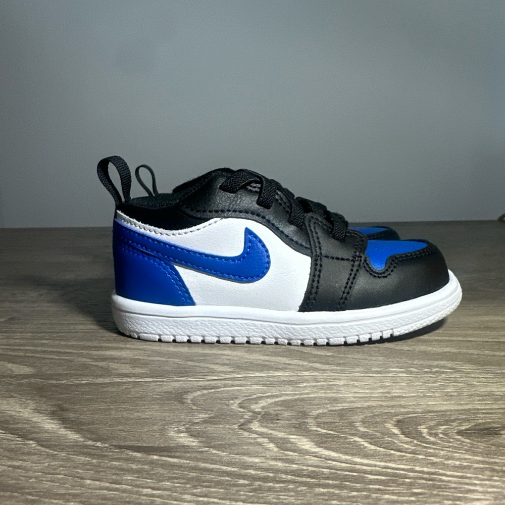 Nike Toddler Dunk Low Shoes Sz 7C